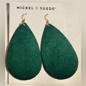 Nickel & Suede medium Ivy green suede Tear Drop Leather Earrings NWT Chr…